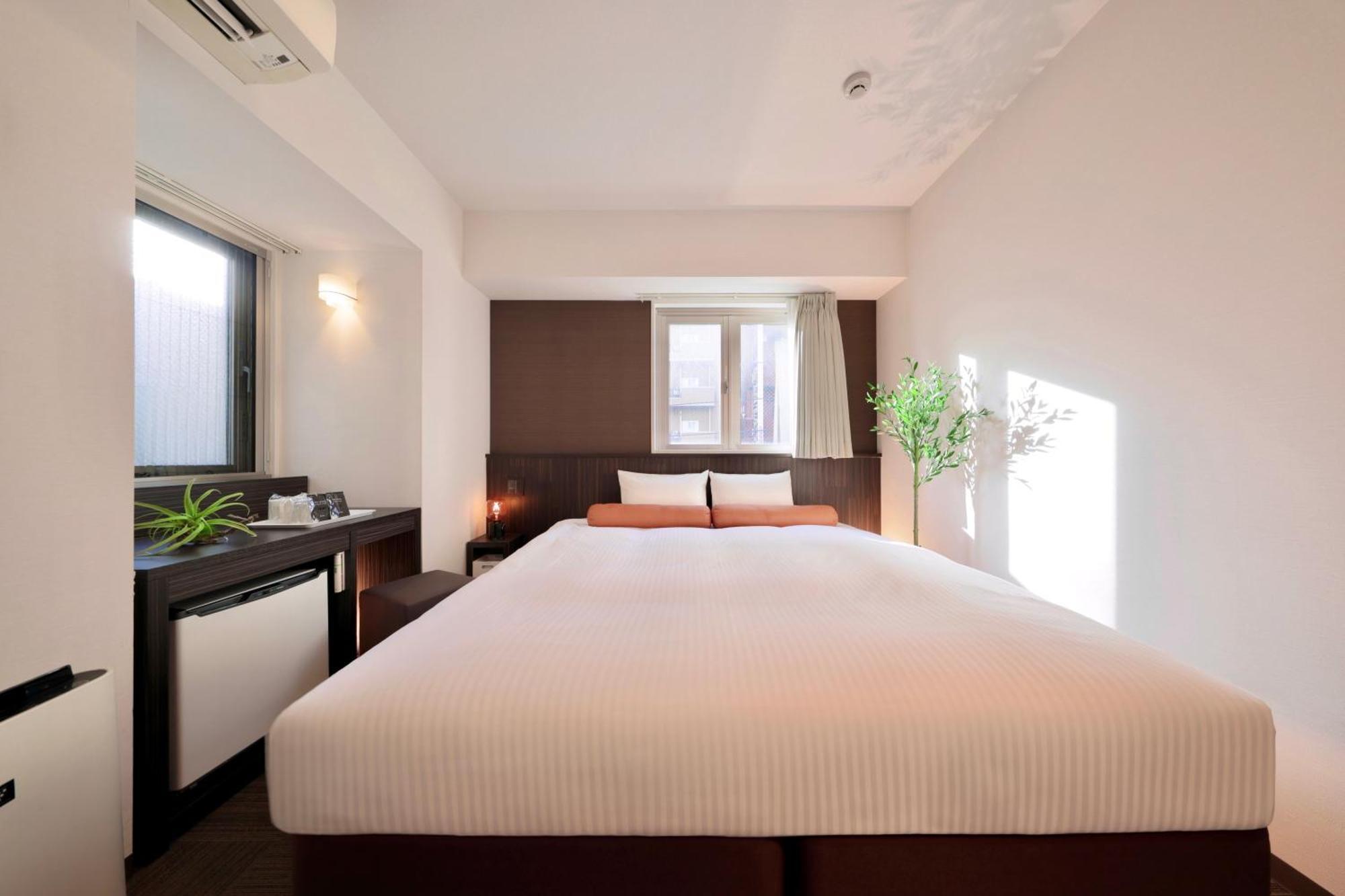 Nipponbashi Crystal Hotel Oszaka Kültér fotó